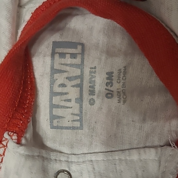 Marvel - Picture 3 of 3